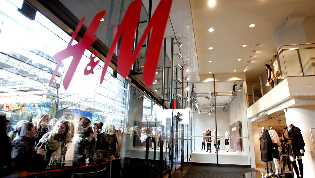 Еще один исполнитель прекратил сотрудничество с H&M из-за рекламы