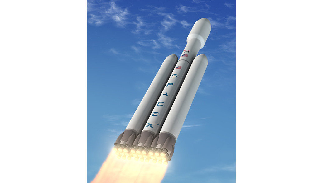 Falcon Heavy стартовала с мыса Канаверал в первый испытательный полет