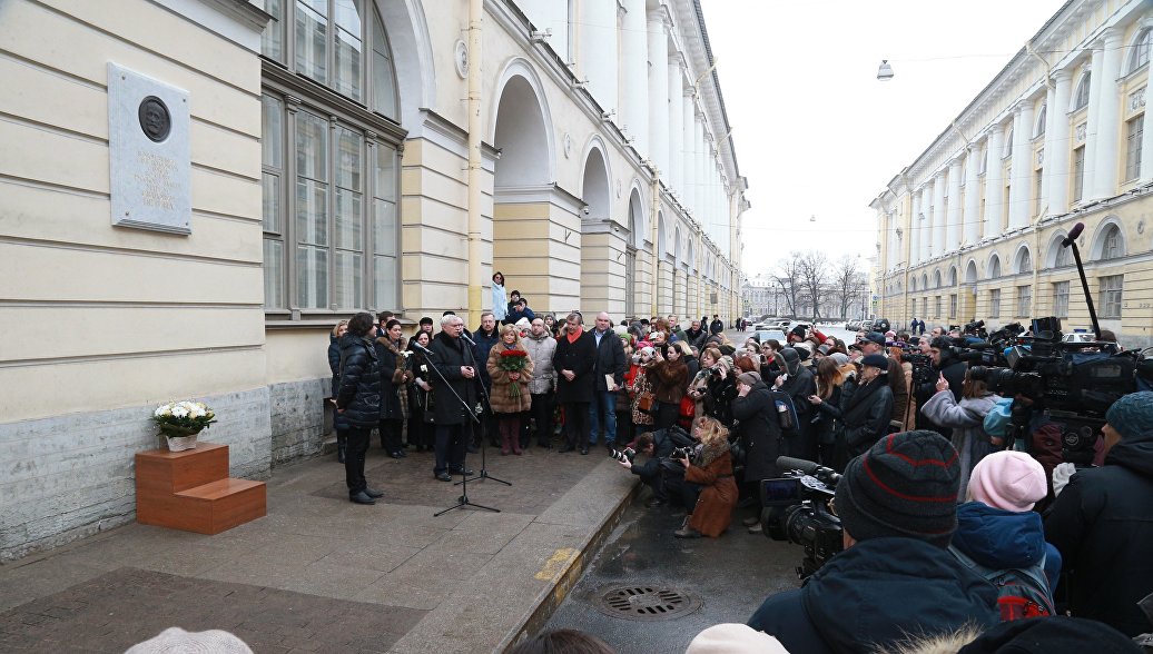 В Санкт-Петербурге открыли мемориальную доску хореографу Мариусу Петипа