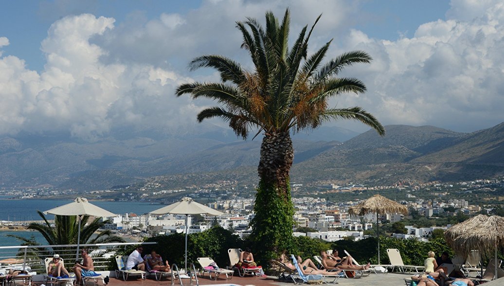 Даже за короткий отдых в Греции придется заплатить налог
