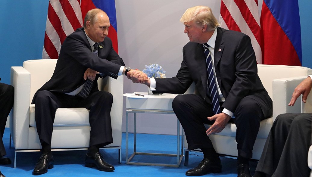 В Кремле пообещали сообщить о подготовке встречи Путина и Трампа