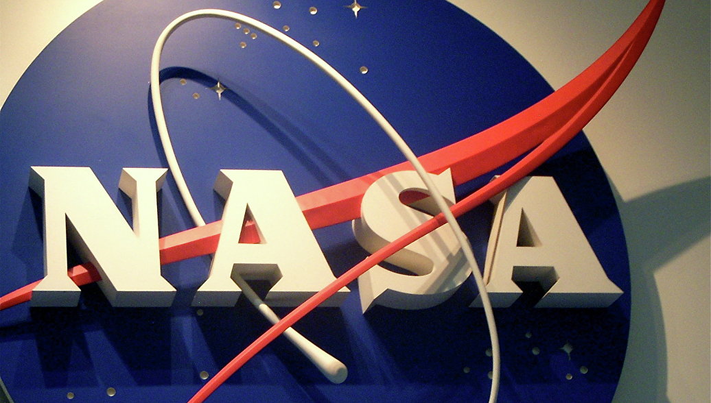 Сотрудничество в космосе позволяет сохранять диалог с Россией, заявило НАСА